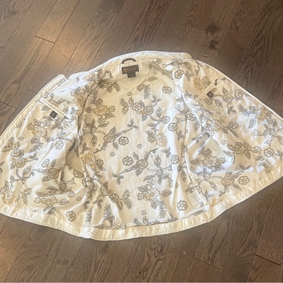 Beautiful Ariat quilted vest elegant cream! layering piece floral lining classic - Picture 5 of 10